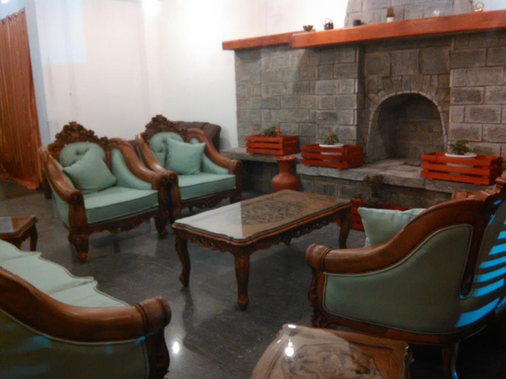 Royal Hills Nuwara Eliya Hotell Exteriör bild