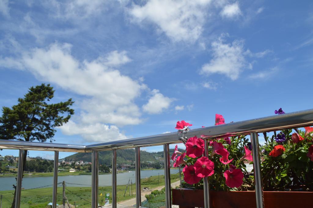 Royal Hills Nuwara Eliya Hotell Exteriör bild