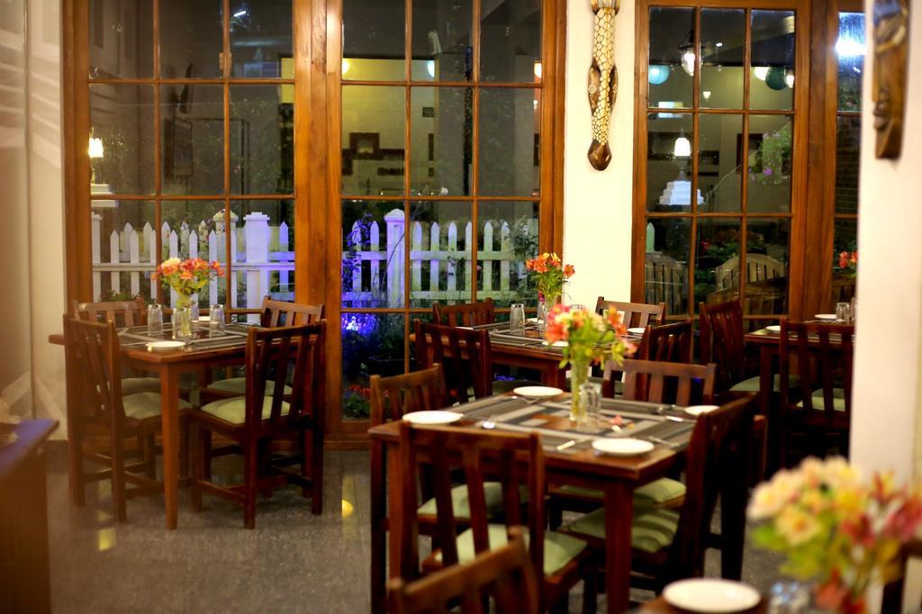 Royal Hills Nuwara Eliya Hotell Exteriör bild