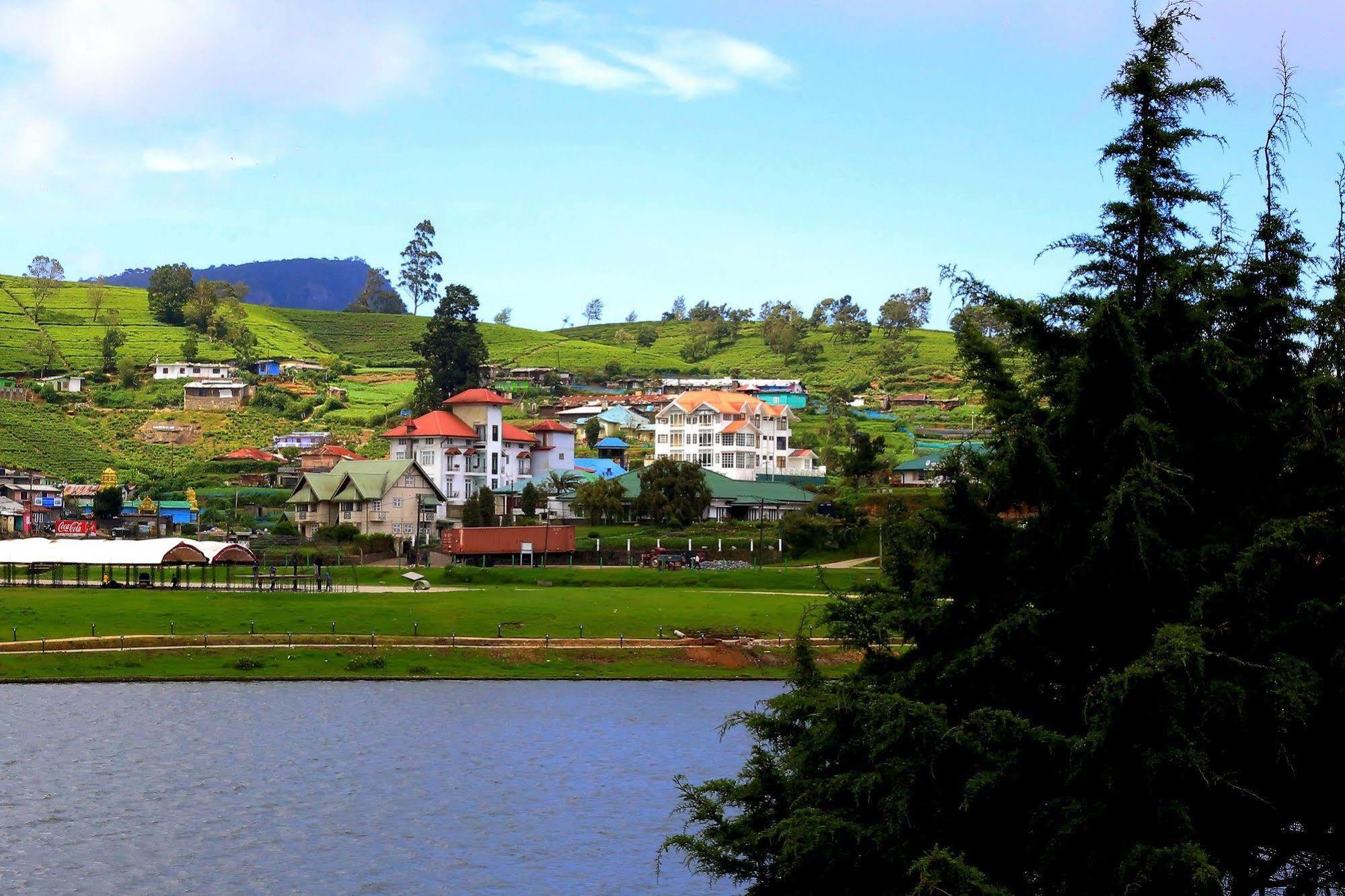 Royal Hills Nuwara Eliya Hotell Exteriör bild